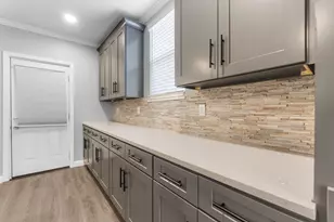 1357 City Park Ave, Columbus, OH 43207 - Photo 24