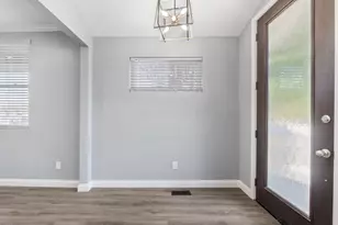 1357 City Park Ave, Columbus, OH 43207 - Photo 8