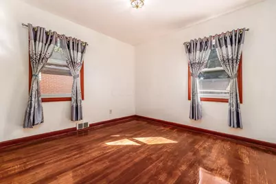 3056 Medina Avenue, Columbus, OH 43224 - Photo 10