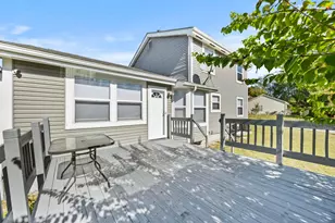 7673 Harbour Town Dr, Pickerington, OH 43147 - Photo 4