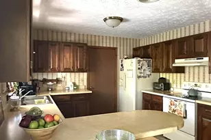 148 Merrick Rd, Cambridge, OH 43725 - Photo 14