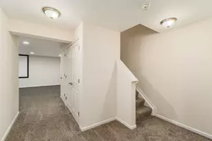 3977 Spectacle Dr, Columbus, OH 43230 - Photo 36