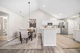 131 Stonegate Dr, Pataskala, OH 43062 - Photo 12