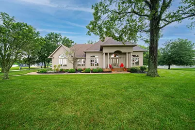 6516 Zane Trail Road, Circleville, OH 43113 - Photo 2