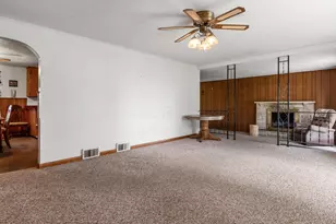 2945 Shaw Rd, Zanesville, OH 43701 - Photo 8