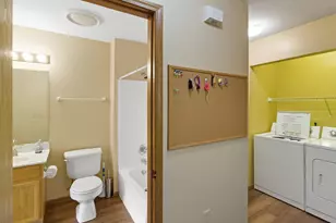 1962 N Farmbrook Creek N, Grove City, OH 43123 - Photo 20