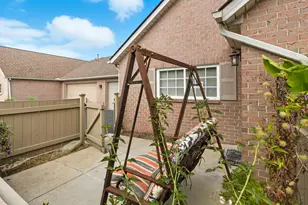 1962 N Farmbrook Creek N, Grove City, OH 43123 - Photo 26