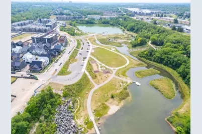 2342 Quarry Trails Drive, Columbus, OH 43228 - Photo 32