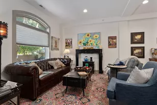 792 Highland St, Columbus, OH 43215 - Photo 6