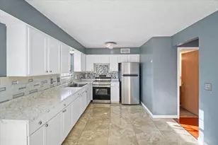 1390 Gray Meadow Dr, Columbus, OH 43223 - Photo 22