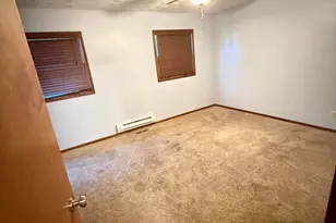 140 S Hamilton Ave, Hebron, OH 43025 - Photo 22