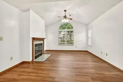 2585 Trottersway Drive, Columbus, OH 43235 - Photo 6