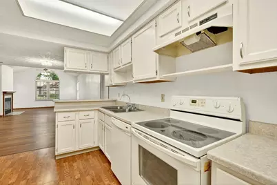 2585 Trottersway Drive, Columbus, OH 43235 - Photo 16