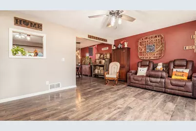 209 Fancy Street, Somerset, OH 43783 - Photo 4