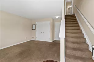 5726 Hayden Run Blvd, Dublin, OH 43016 - Photo 4