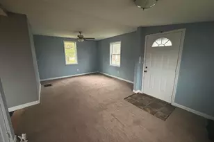 2036 Ridge Rd, Zanesville, OH 43701 - Photo 2