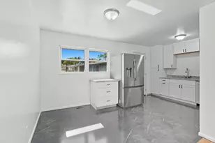 3029 Rosedale Ave, Columbus, OH 43204 - Photo 12