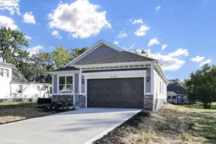 525 Ashwood Rd, Columbus, OH 43207 - Photo 6