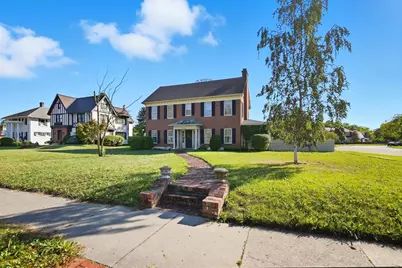 2002 N Fountain Boulevard, Springfield, OH 45504 - Photo 2