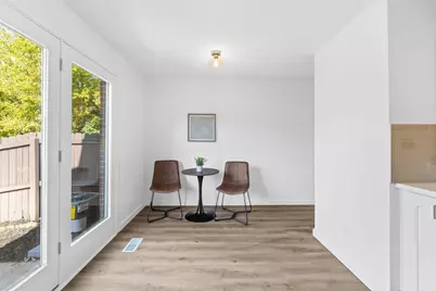 2173 Noe Bixby Road, Columbus, OH 43232 - Photo 8