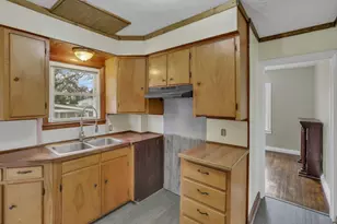 814 W Main St, Hebron, OH 43025 - Photo 12