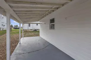 814 W Main St, Hebron, OH 43025 - Photo 36