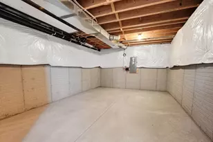 426 Bethpage Blvd, Commercial Point, OH 43116 - Photo 34