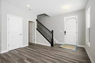 5492 Fawnsbury Ct, Powell, OH 43065 - Photo 4