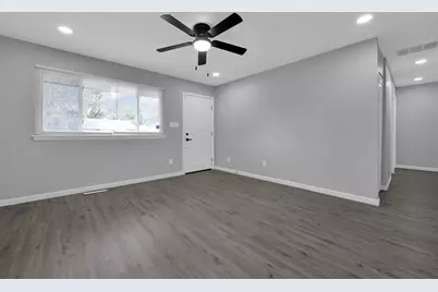 2496 Navarre Road, Columbus, OH 43207 - Photo 8