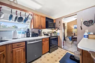 4815 Bourke Rd, Columbus, OH 43229 - Photo 8