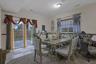 1549 Delbert Rd, Columbus, OH 43219 - Photo 12