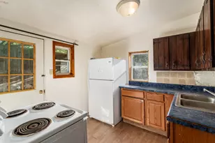 364 Barnes Ave, Circleville, OH 43113 - Photo 18