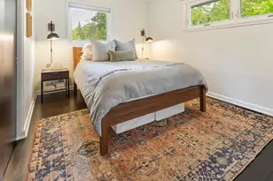 2370 Zollinger Rd, Columbus, OH 43221 - Photo 12