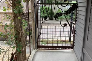 320 E Columbus St, Columbus, OH 43206 - Photo 30