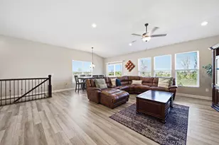 438 Bethpage Blvd, Commercial Point, OH 43116 - Photo 14