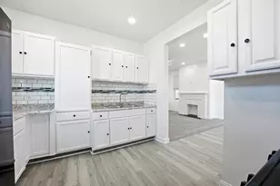27 S Oakley Ave, Columbus, OH 43204 - Photo 8