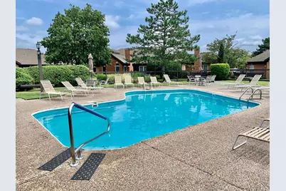 2560 Trotterslane Drive, Columbus, OH 43235 - Photo 32