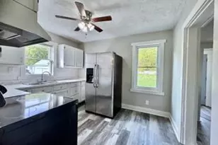 320 E Cherry St, Sunbury, OH 43074 - Photo 10