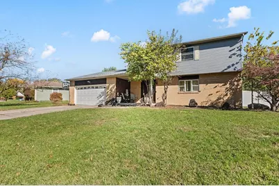 6338 Beaver Lake Drive, Grove City, OH 43123 - Photo 2