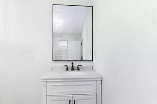 75 N Terrace Ave, Columbus, OH 43204 - Photo 38