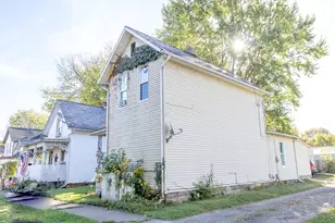 99 Hoover St, Newark, OH 43055 - Photo 2