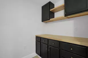 142 S 2nd St, Newark, OH 43055 - Photo 16