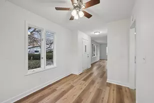 218 Darbyhurst Rd, Columbus, OH 43228 - Photo 10