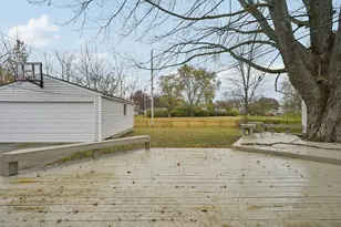 218 Darbyhurst Rd, Columbus, OH 43228 - Photo 6