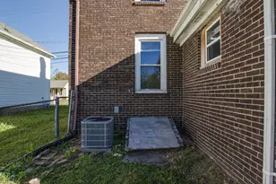 360 E Central Ave, Delaware, OH 43015 - Photo 34