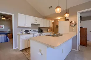 1948 S Farmbrook Creek S, Grove City, OH 43123 - Photo 12