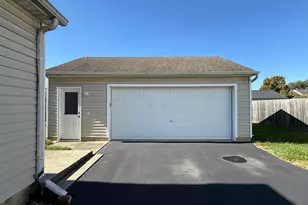 3991 Graves Dr, Obetz, OH 43207 - Photo 2