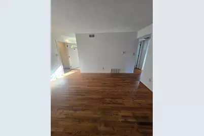 497 E Oakland Avenue, Columbus, OH 43202 - Photo 4