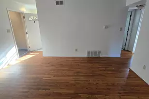 497 E Oakland Ave, Columbus, OH 43202 - Photo 4