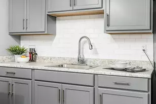 1490 Elaine Rd, Columbus, OH 43227 - Photo 18